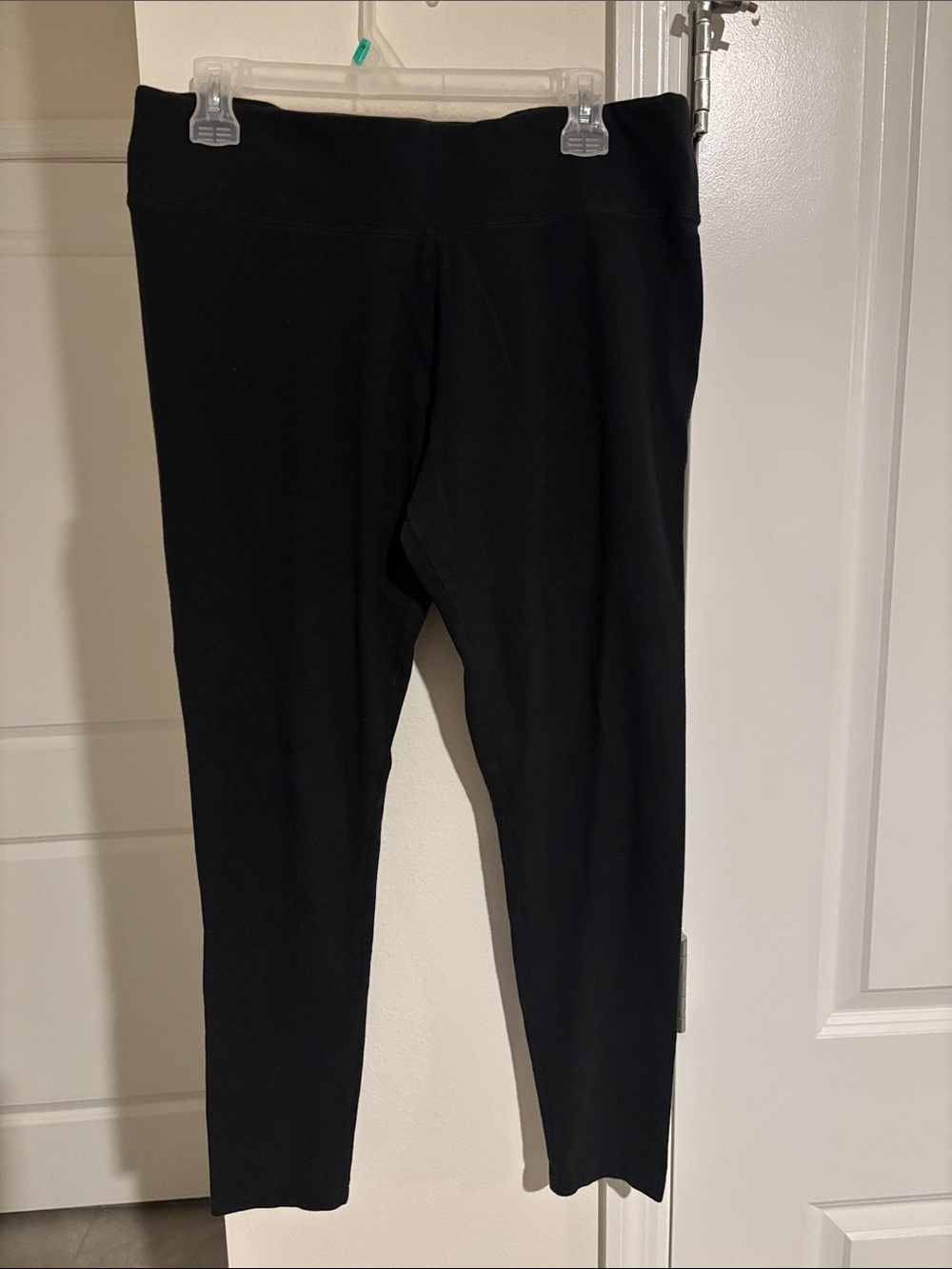 PINK Victoria's Secret Black High-Waist Leggings